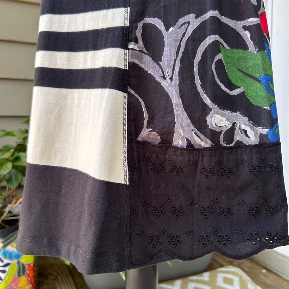 DESIGUAL SKIRT - Mixed Media art to wear - Picture 12 of 14